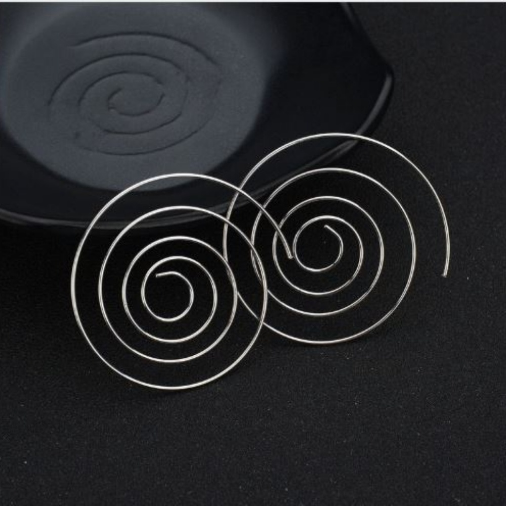 Statement ๐ฅHyperbole Spiral Stud Earrings - Picture 2 of 4
